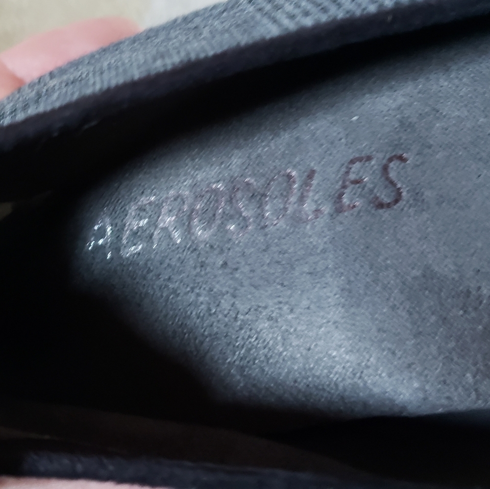 Women's Aerosoles Loafer Style Flats Size 8 - Picture 3 of 4